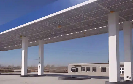 酒泉钢结构加油站罩棚_螺栓球网架_挑檐_形象柱!